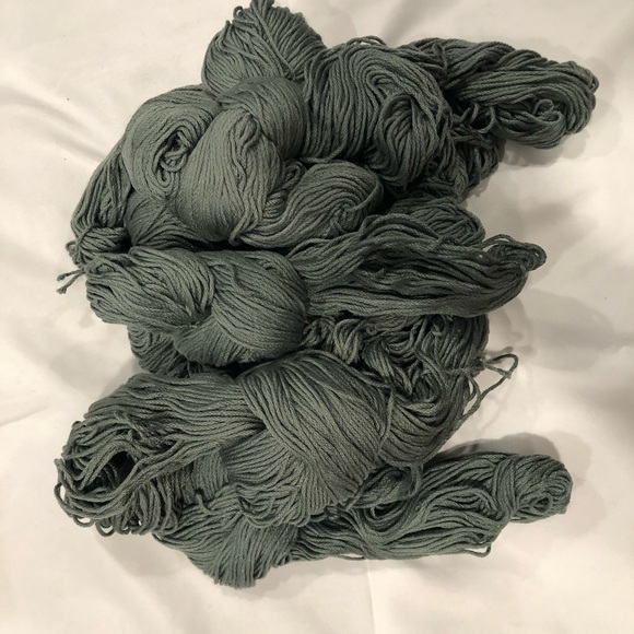 Yarn - Picture 4 of 10